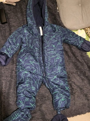 Бебешки гащеризон Mothercare 12-18 месеца като нов