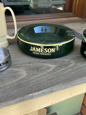 Jameson set in good condition