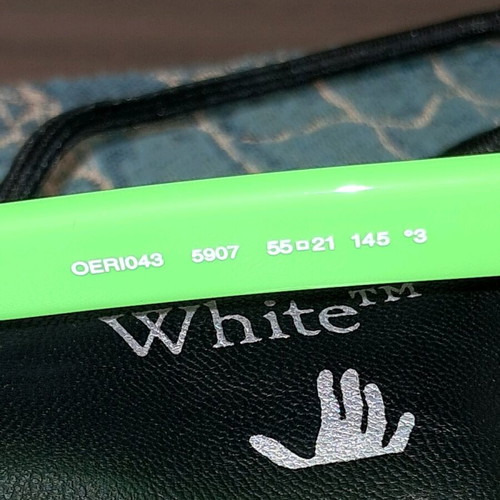 Off White sunglasses new, black and green