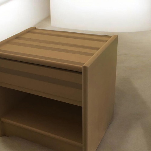 Nightstand with shelf and drawer like new, chalk paint beige gray