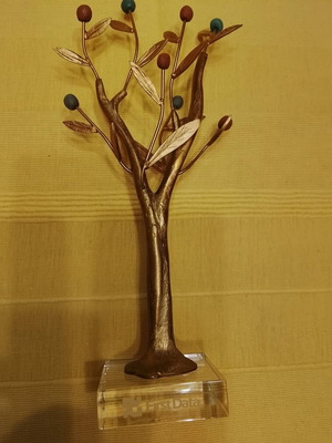 Decorative olive tree like new with plexiglass base and bronze height 27 cm