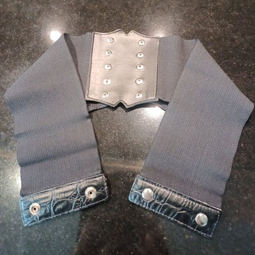 Elastic belt like new, wide, black (75-115 cm)