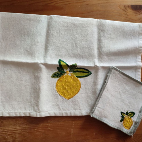 Coton Colors Lemon Citrus kitchen set new with embroidery