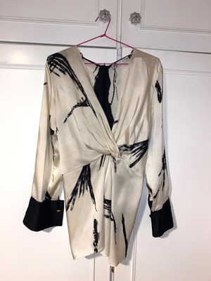 Zara satin black and white blouse medium