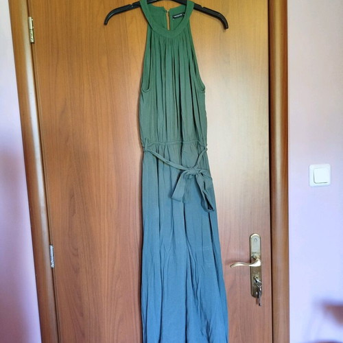 Midi dress halter neck green Trendyol used, size M
