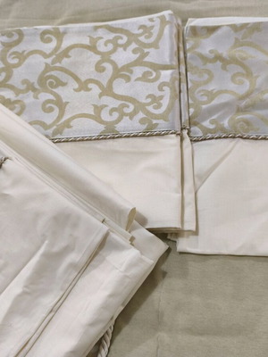 Italian bed sheet set new with percale cotton border and Oxford pillowcases