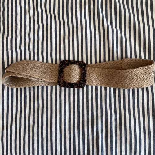 Straw belt like new, beige with brown adjustable buckle