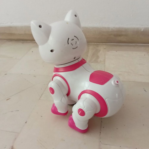 Electronic Cat Toy used with minor tail damage