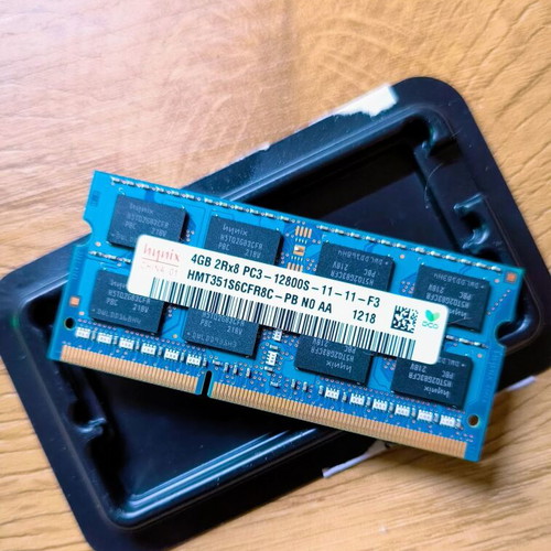 SK hynix 4GB DDR3-1600 SO-DIMM RAM module