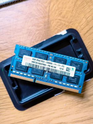 SK hynix 4GB DDR3-1600 SO-DIMM RAM module