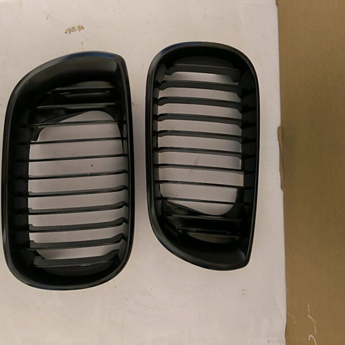 BMW E46 sedan kidney grilles genuine black new