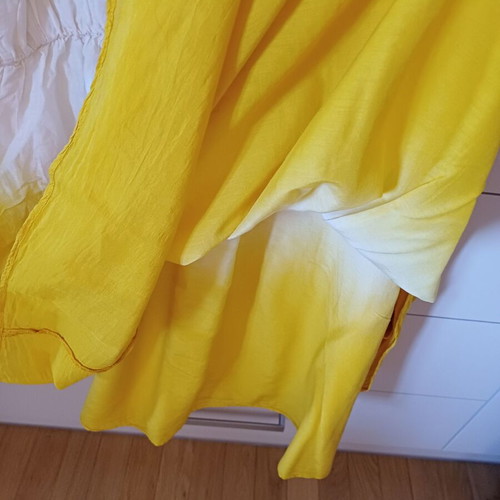 Summer dress like new, size medium, yellow