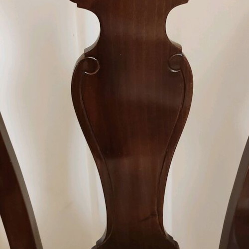 Vintage chairs handmade, like new, set of 6, walnut wood lacquered