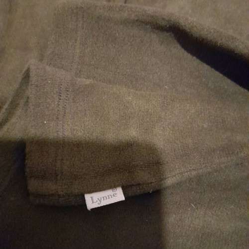 Lynne women's brown turtleneck like new