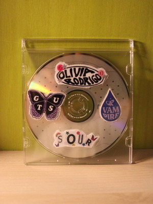 Olivia Rodrigo CD