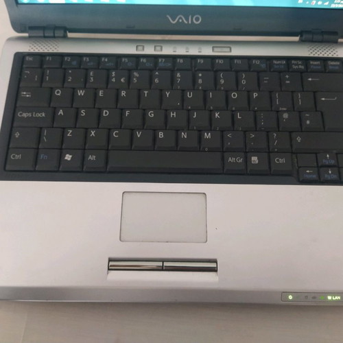 Sony Vaio VGN-S4Z laptop used 13", 2GB RAM, 128GB SSD
