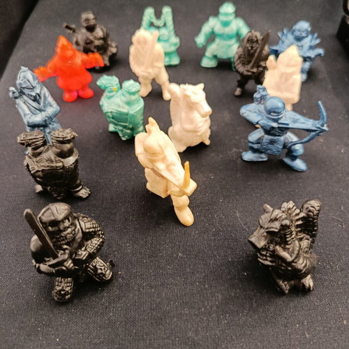 Exogini figures lot of 16 used