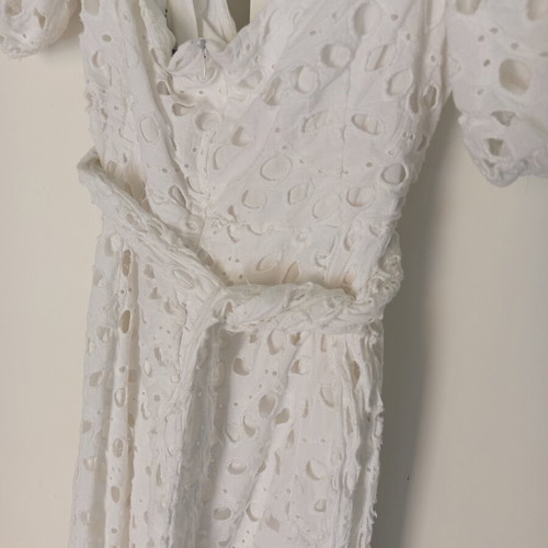 Ale maxi white dress like new, size XL fitting S-M