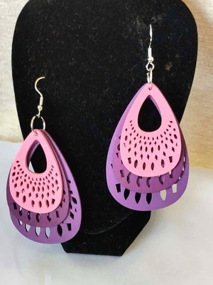 Wooden filigree earrings new in three colors pink and purple