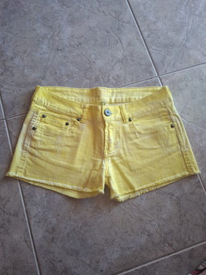 Bershka yellow jean shorts like new, size S