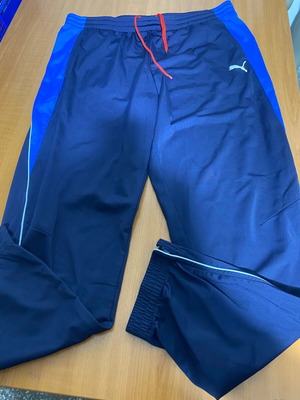 Puma спортно долнище XL като ново, черно и синьо