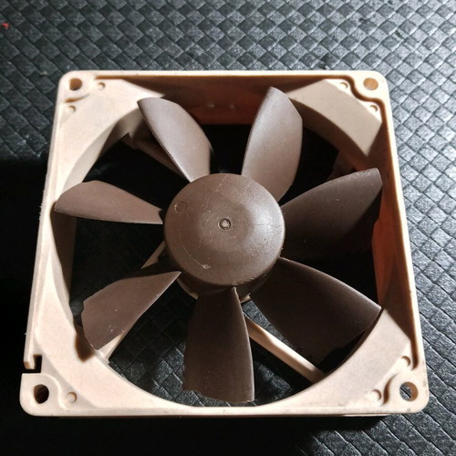Noctua computer fan like new