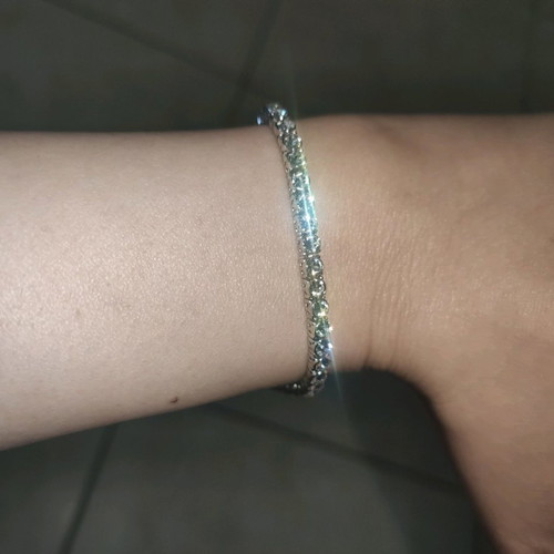Bracelet with crystals new