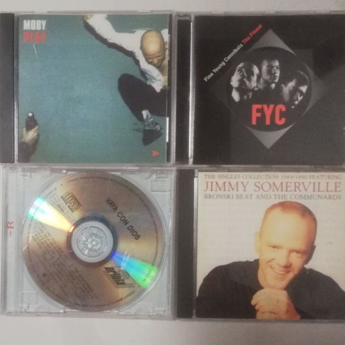 CD pack foreign artists like new, 4 discs Moby, FYC, Somerville, Vaya Con Dios