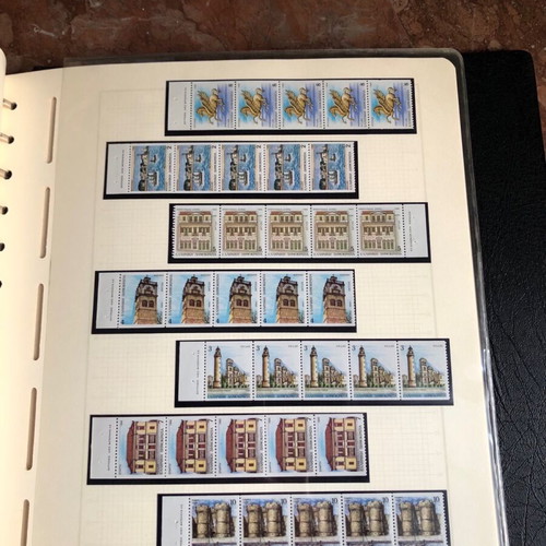 Stamp album 1987 like new
