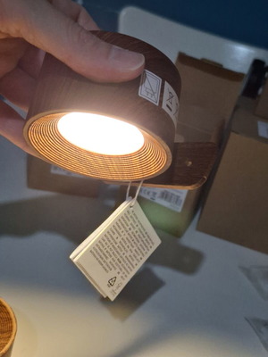 2 LED rechargeable wall lights with walnut wood effect