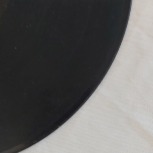 His Master's Voice 78 RPM record used, laiko genre
