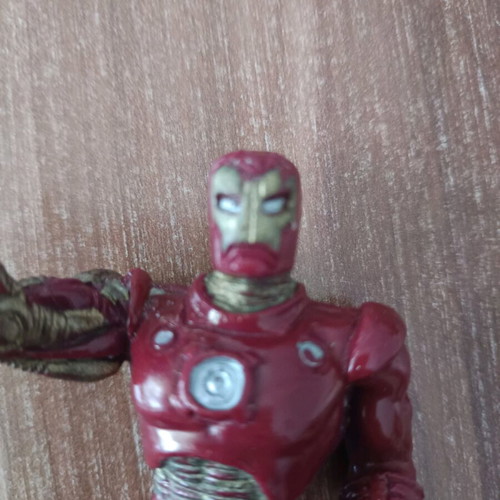 Iron Man Marvel Yolanda figure used, height 11cm