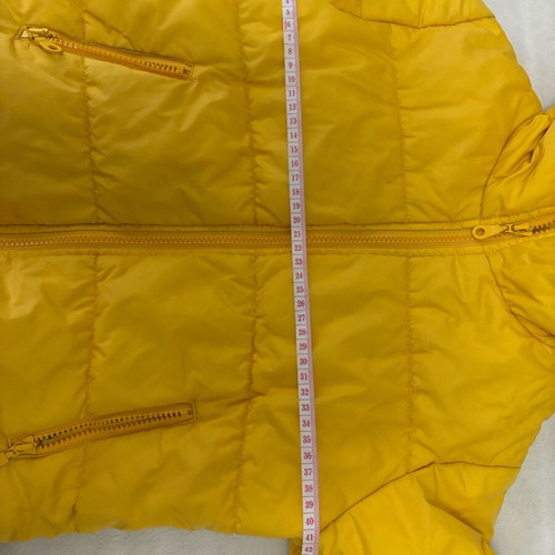 United Colors of Benetton kids coat XXS 2 years like new, yellow