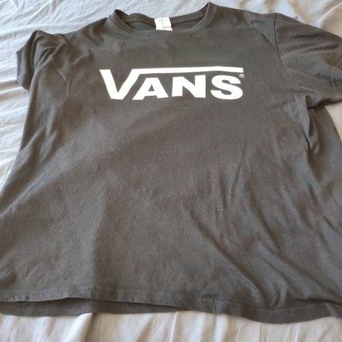 10 medium size short sleeve T-shirts