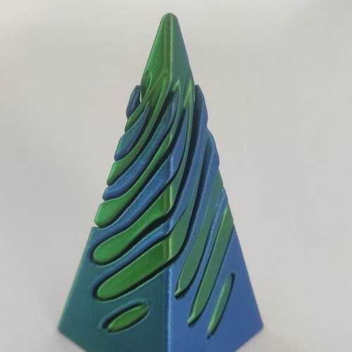 3d Impossible Vortex Pyramid Passthrough Fidget Toy antistress game purple-blue new