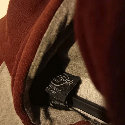 Hard Rock Cafe Rome hoodie used, gray and red, size XXL