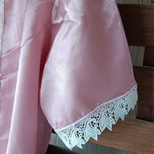 Vintage pink satin nightgown with robe set like new, size S/M