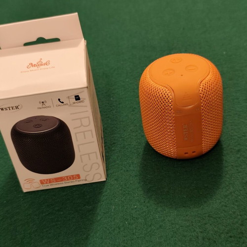 WSTER WS-805 Portable Bluetooth Speaker TWS, orange