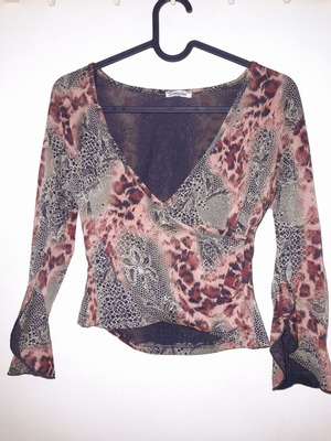 Simple women's wrap top used, size small, brown