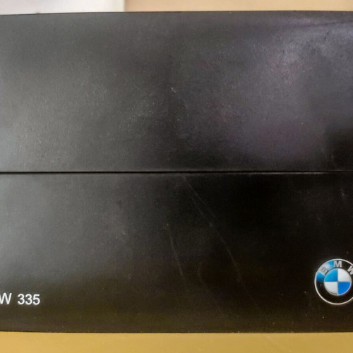 Αυτοκίνητο Diecast BMW 335 πράσινο σε κλίμακα 1:43 σαν καινούργιο, συλλεκτικό