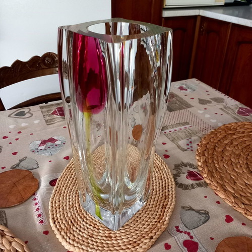 Crystal vase used, large, beautiful, heavy