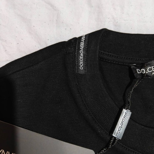 Dolce & Gabbana T-shirt new with tags, size M, black