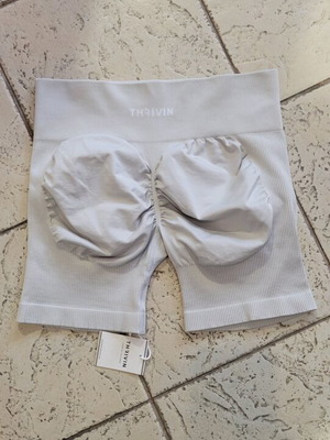 Thrivin Women's Sports Shorts Large, New, Grey
