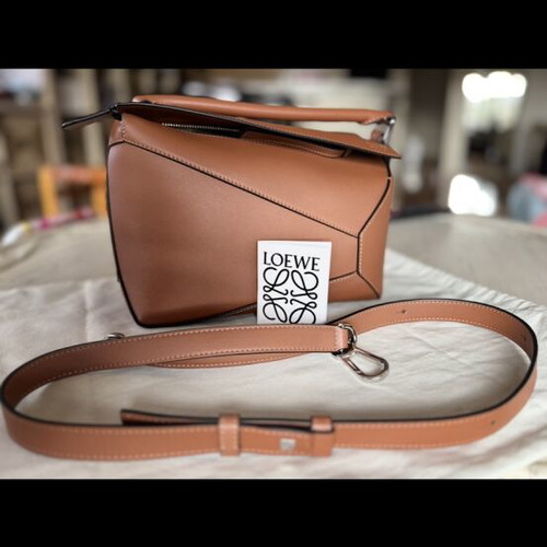 Loewe shoulder bag new brown leather