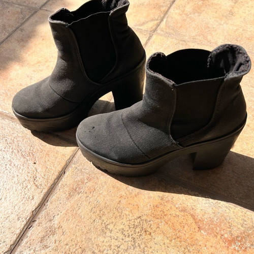 Topshop heeled boots size 37, black