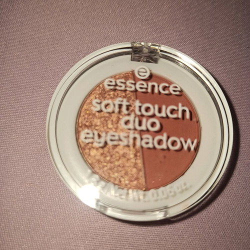 Essence double eyeshadow new
