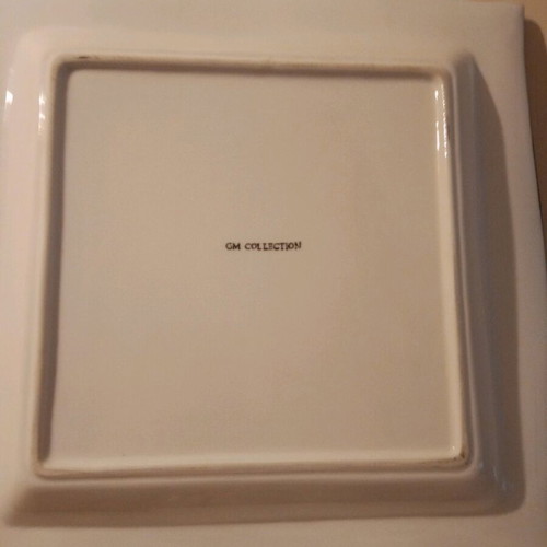 Square decorative platter GM Collection like new, summer design