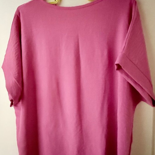 Pink oversized T-shirt with Valentine print and rhinestones like new, XL-XXL