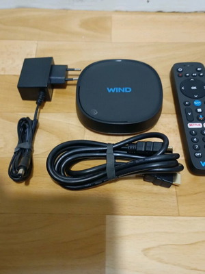 Wind Android TV box used, in good condition