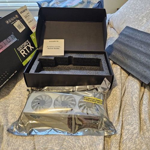 Gigabyte RTX 3080 Vision OC 10GB graphics card, original box, repasted